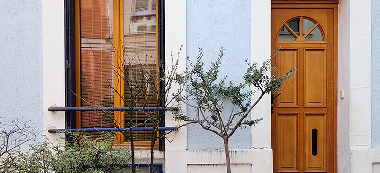Residential Garage Doors Near Me in Parry Sound, ON